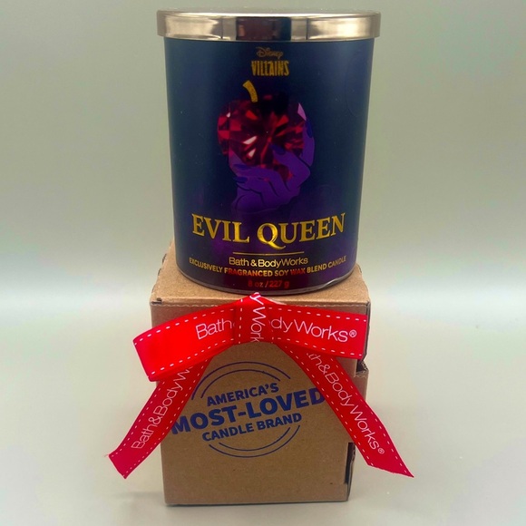 Bath & Body Works 2025 Disney Villains EVIL QUEEN Candle 8oz Single Wick NEW 🍎 - Picture 2 of 7